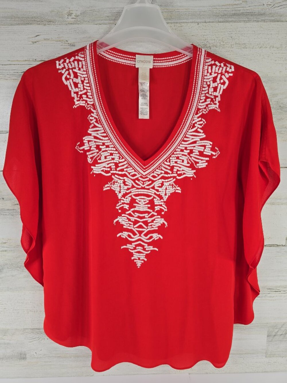 CHICOS Poncho Top Red White Embroidery OS Women’s ONE SIZE Top Blouse POLYESTER.